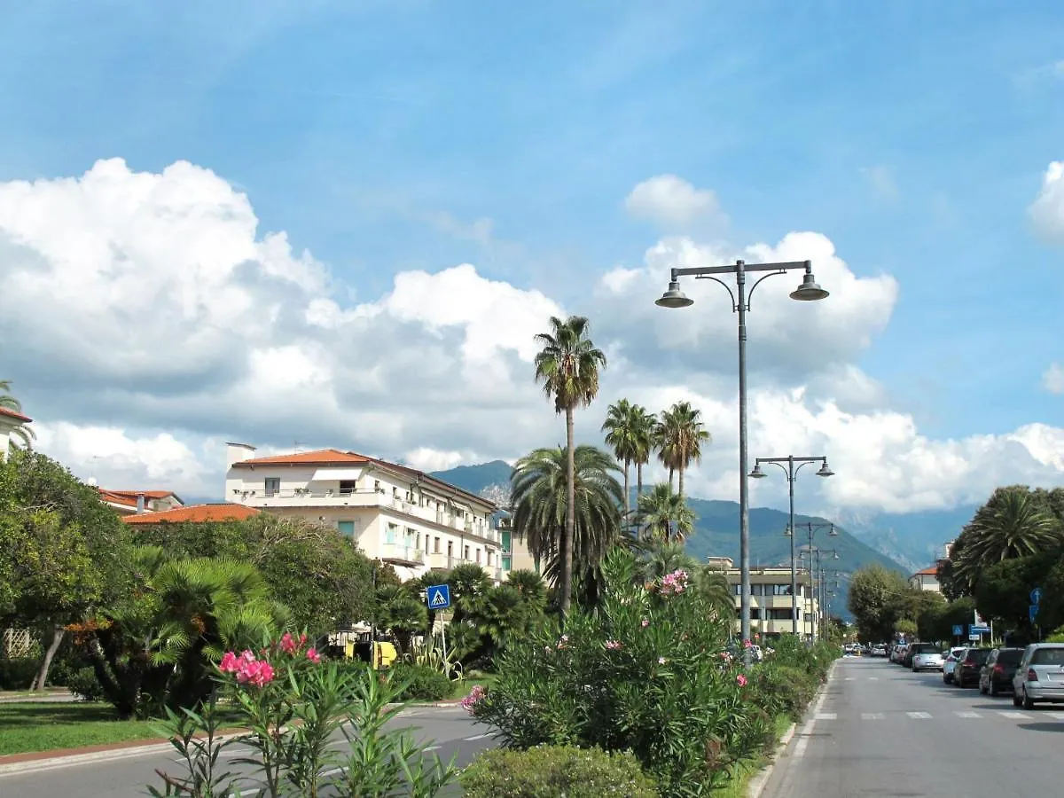 Apartment Anna By Interhome Marina di Massa